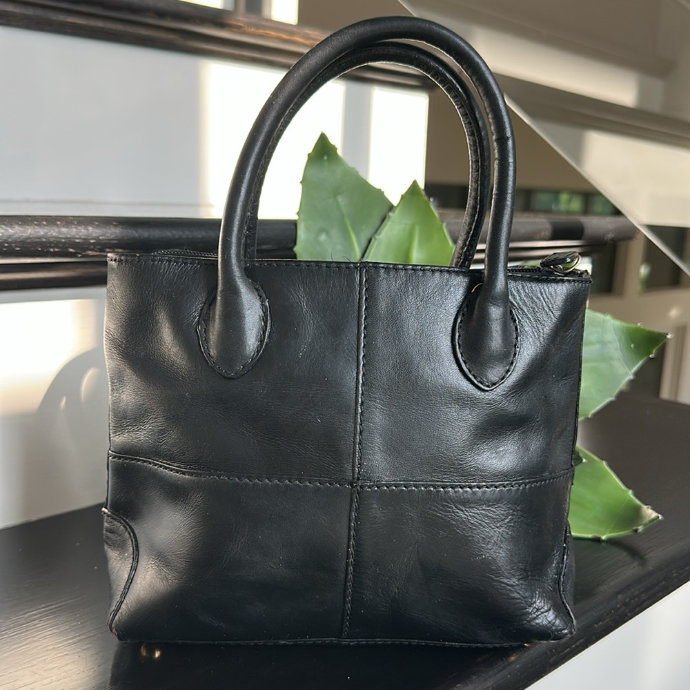 Etienne Aigner Genuine Leather Satchel Handbag Purse Vintage Tote Structured